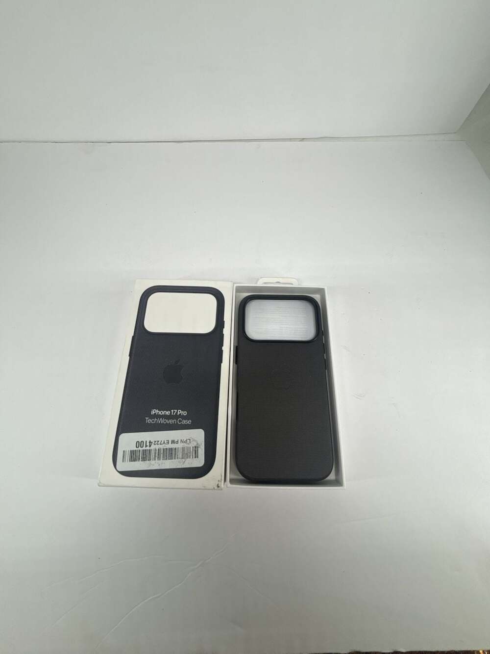 Apple iPhone 17 Pro TechWoven Case Black